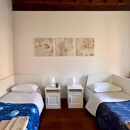 Elegante Nel Centro Storico Di