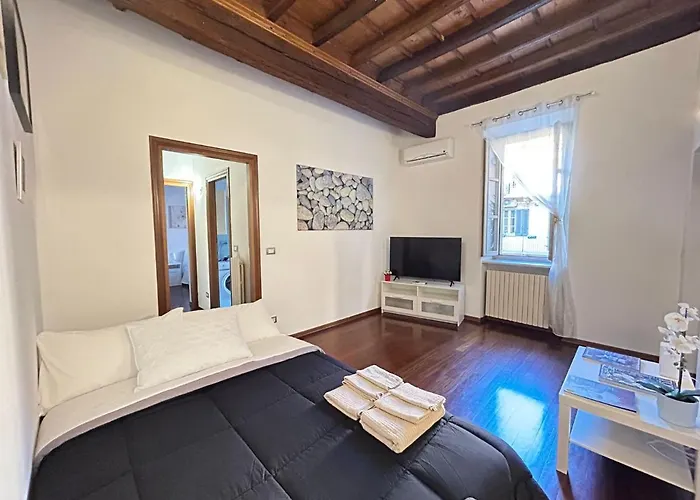 Elegante Nel Centro Storico Di *